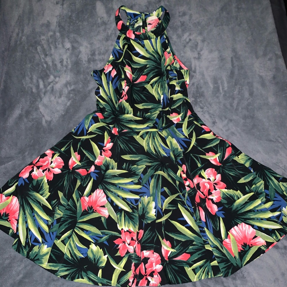 ♥️Tropical dress perfect for a Caribbean vacation!